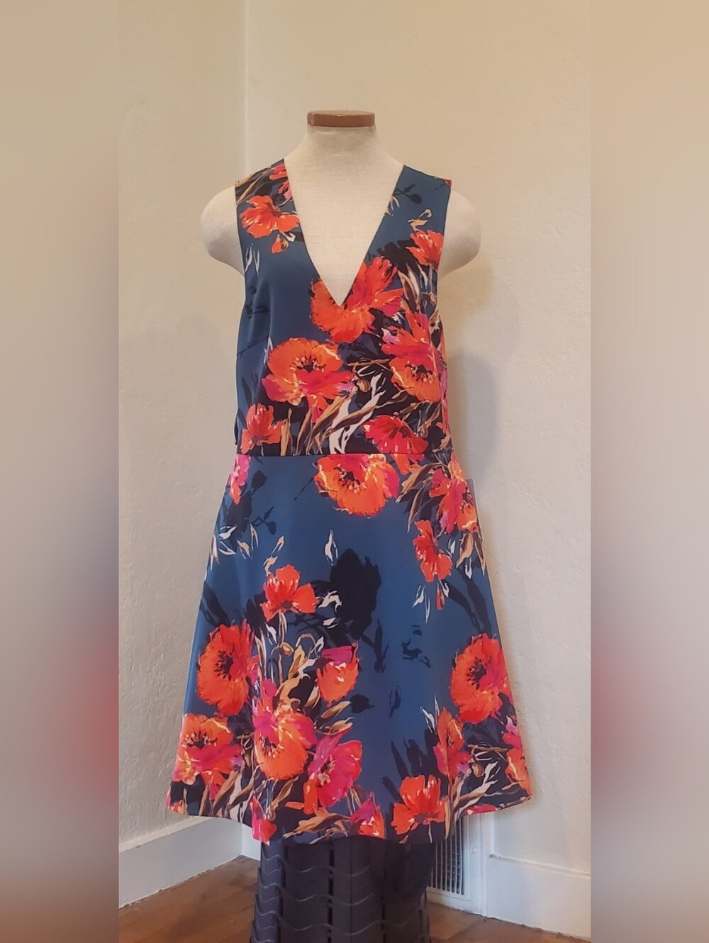 Felicity & Coco Floral Open Back Fit & Flare Dress – Blue/Coral Size XL